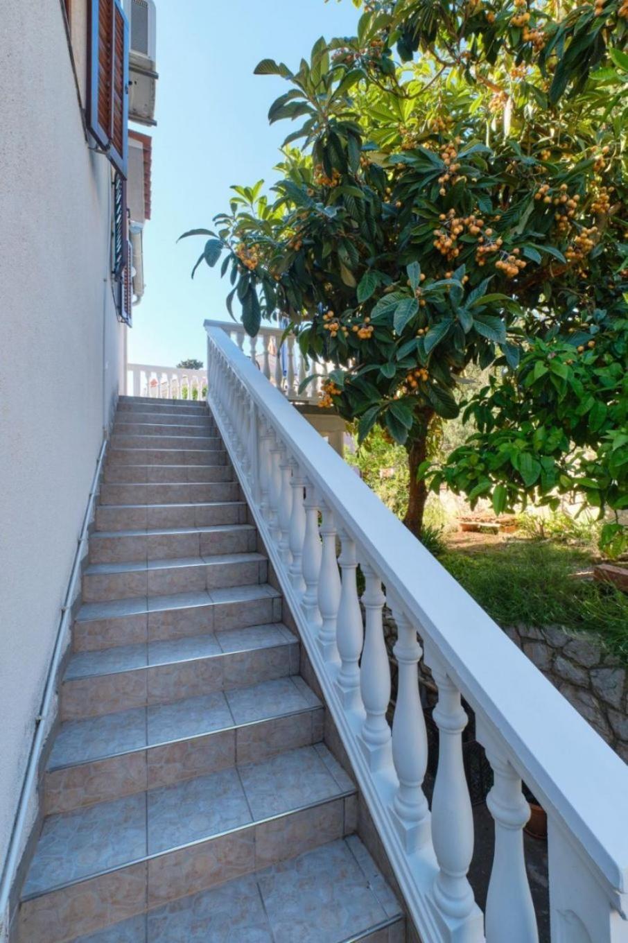 מאלי לוסיניי Apartment Luce מראה חיצוני תמונה
