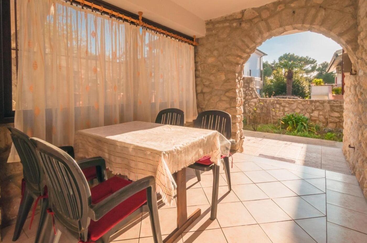 מאלי לוסיניי Apartment Luce מראה חיצוני תמונה